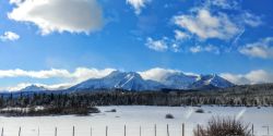 Finally some sun after two days of snow to glimpse the Sawtooths from the road. Stanley, Idaho. sawtooth mountains stanley id drive